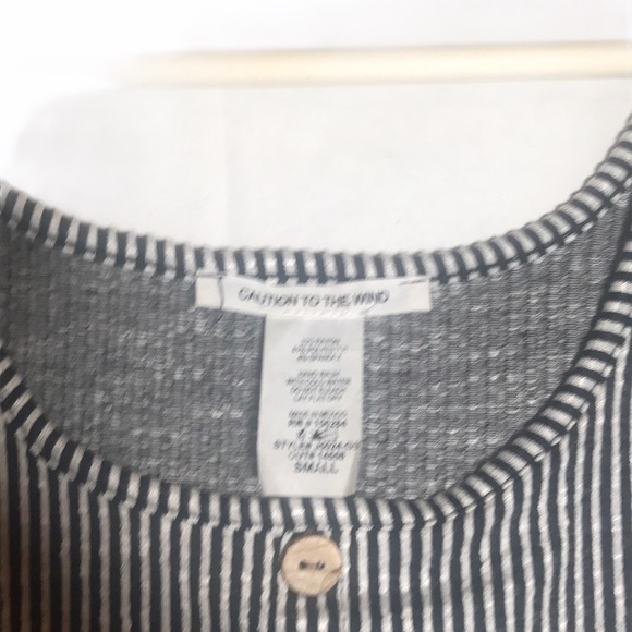 Caution to the Wind Seersucker Button Tank Top - Picture 5 of 7